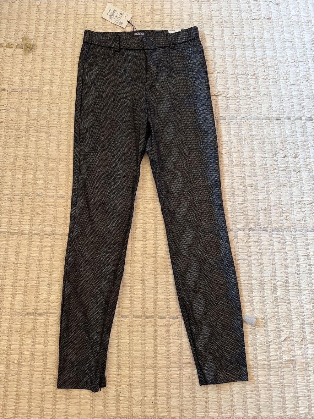 NWT Zara high rise leggings size M